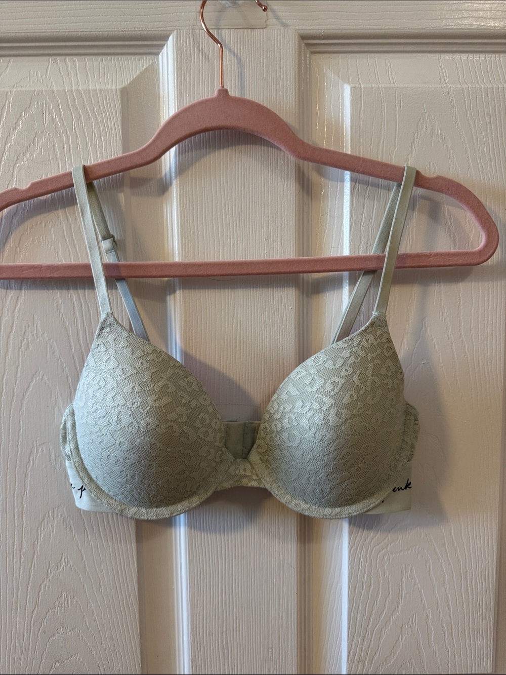 Victoria's Secret Light Sage Lace T-Shirt Bra